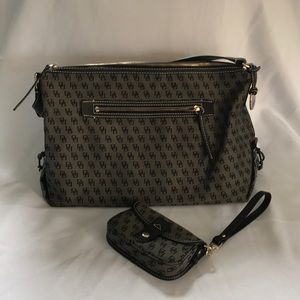 Dooney & Bourke Tote bag